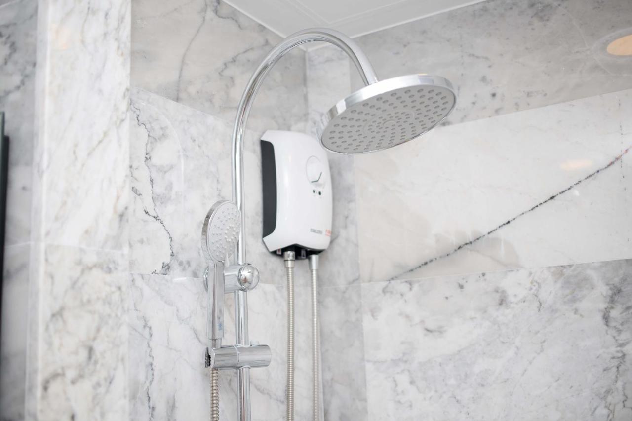 Квартира Вид На Бассейн Nbc S402 By Ibg Property Nai Harn Bagian luar foto