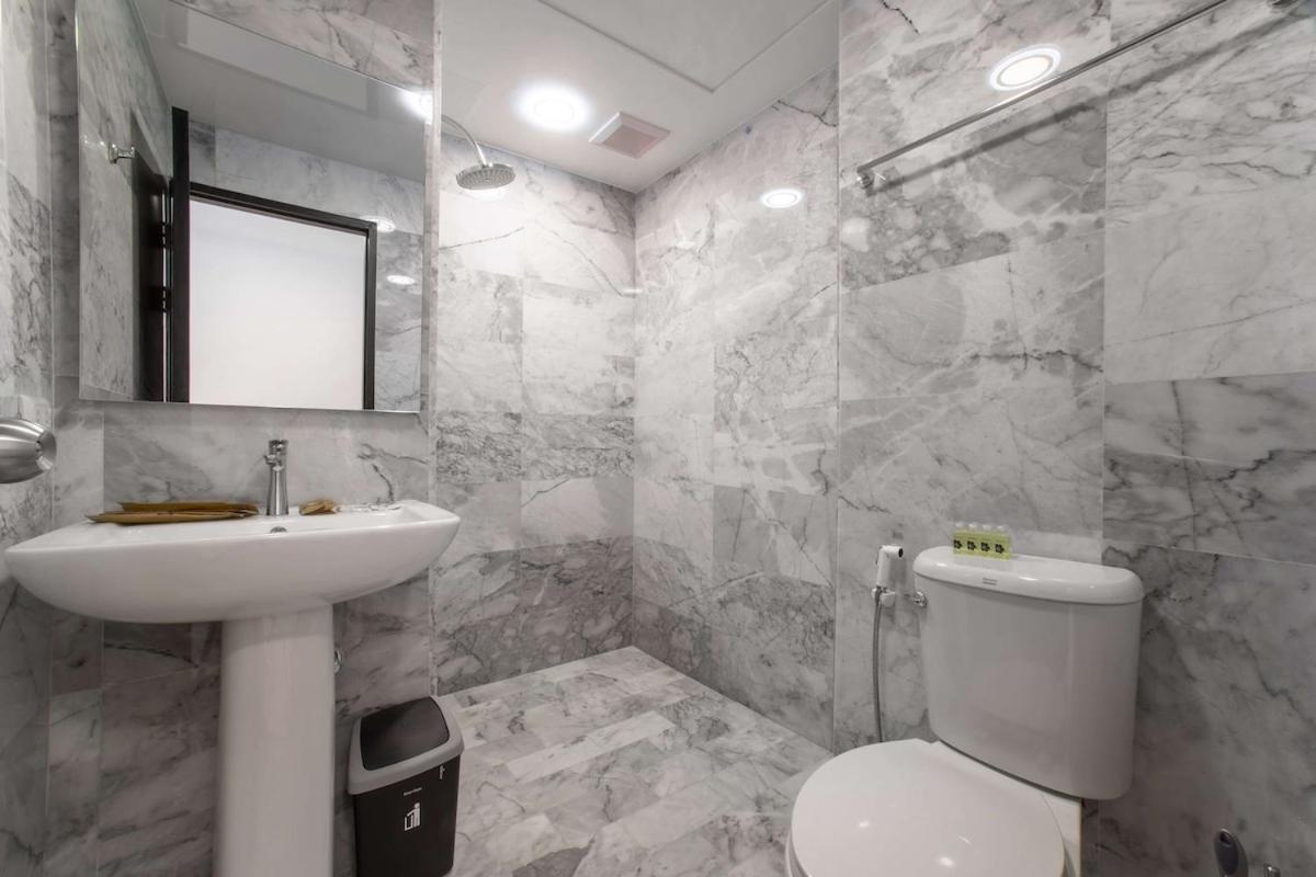 Квартира Вид На Бассейн Nbc S402 By Ibg Property Nai Harn Bagian luar foto